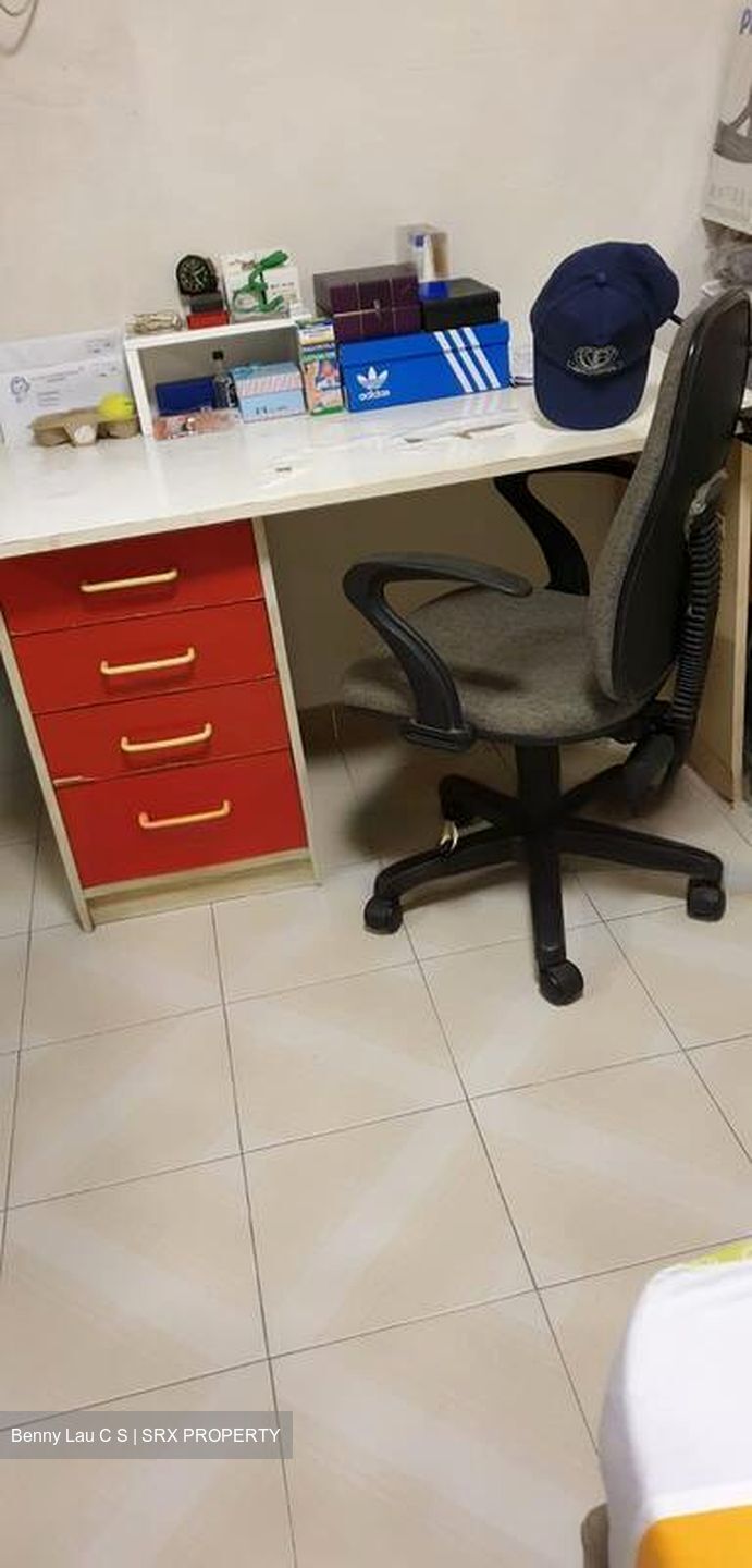 Blk 211 Yishun Palm Spring (Yishun), HDB 4 Rooms #531294071